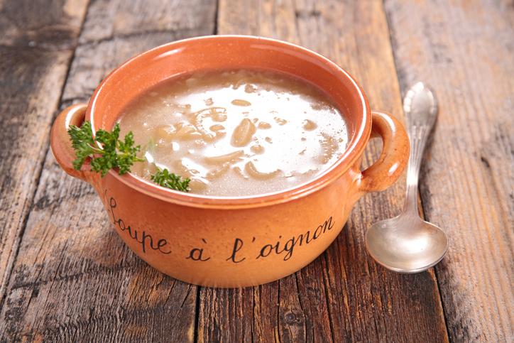 Adelgaza en una semana con la poderosa dieta de la sopa de cebolla