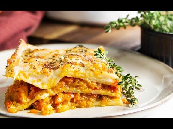 Deliciosa receta de lasaña con bechamel al estilo Mambo de María Esteve