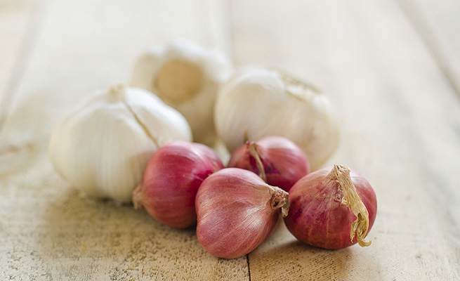 Descubre los increíbles beneficios de la cebolla cruda