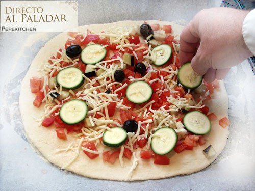 La solución a tu masa de pizza que no sube: ¡Cómela de todas formas!