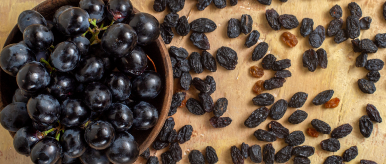 Que pasas: Descubre cómo las uvas pasas pueden aumentar el calcio en tu dieta
