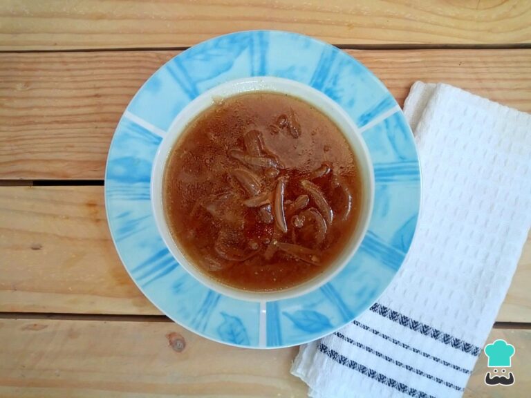 Receta de Sopa de Cebolla sin Pan – ¡Disfruta!