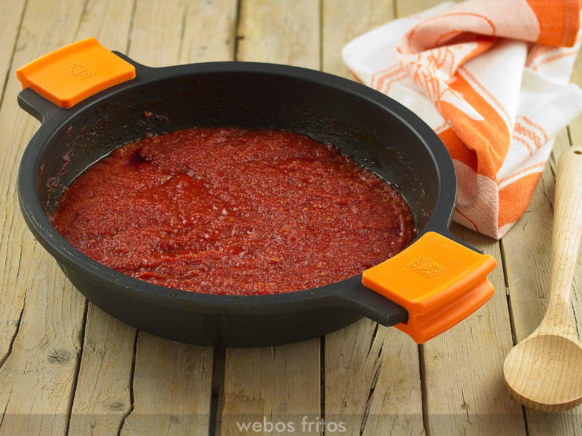 tiempo perfecto para freír tomate triturado